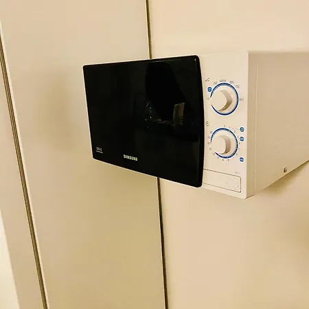 Deluxe Charleroi